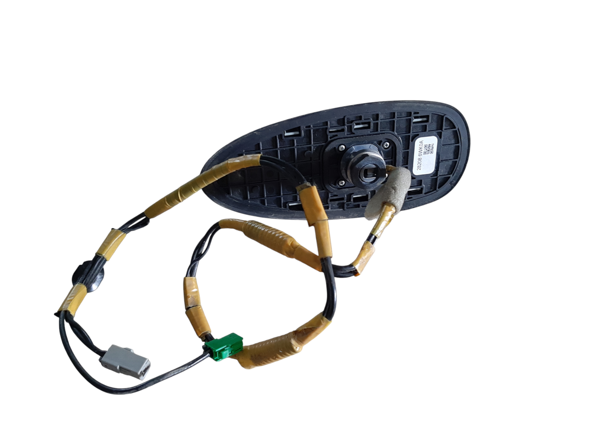 Leaf Антена (плавник) Nissan Leaf 2020-2025 28208-6WK0A Nissan Leaf 3 Leaf Антена (плавник) Nissan Leaf 2020-2025 28208-6WK0A Nissan Leaf 3