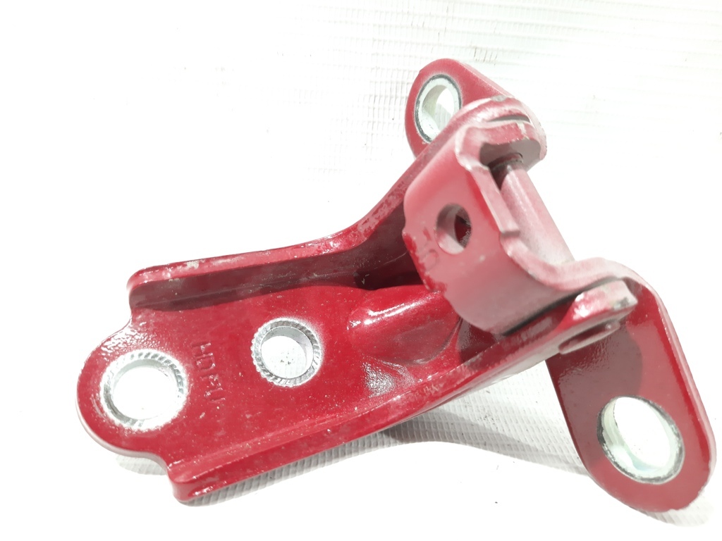 Forte Петля дверей передньої/задньої права верхня/нижня Kia Forte 2014-2018 794203K000 Kia Forte 17