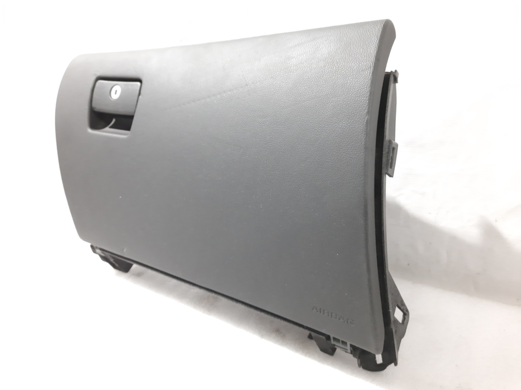 Ats Бардачок Cadillac ATS 2013-2019 84028646 Cadillac ATS 2