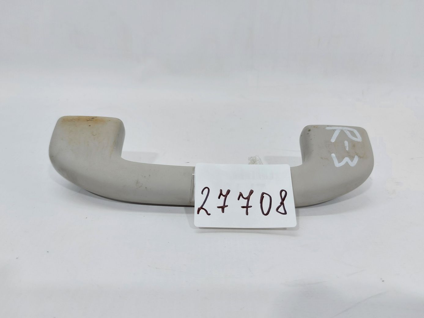 Sentra Ручка стелі Nissan Sentra 2013-2019 739403SR0A Nissan Sentra 17