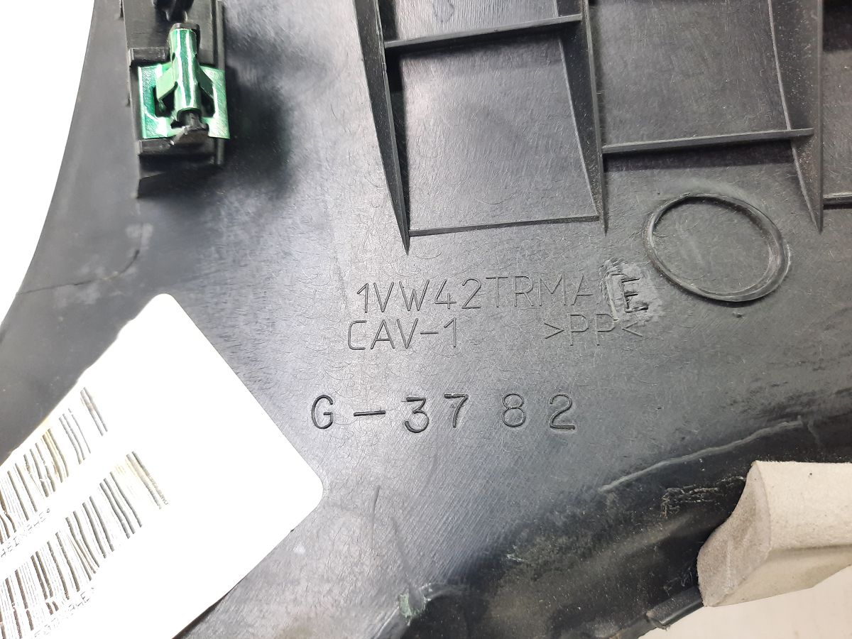 Dart Накладка порога ззаду права Dodge Dart 2013-2019 1SW50DX9AE Dodge Dart 17