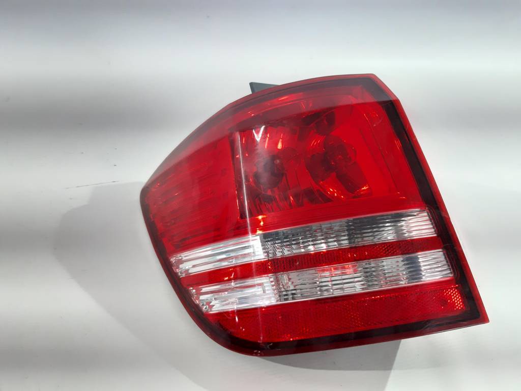 Journey. Фонарь задний левый Dodge Journey 2010 5067785AF Dodge Journey