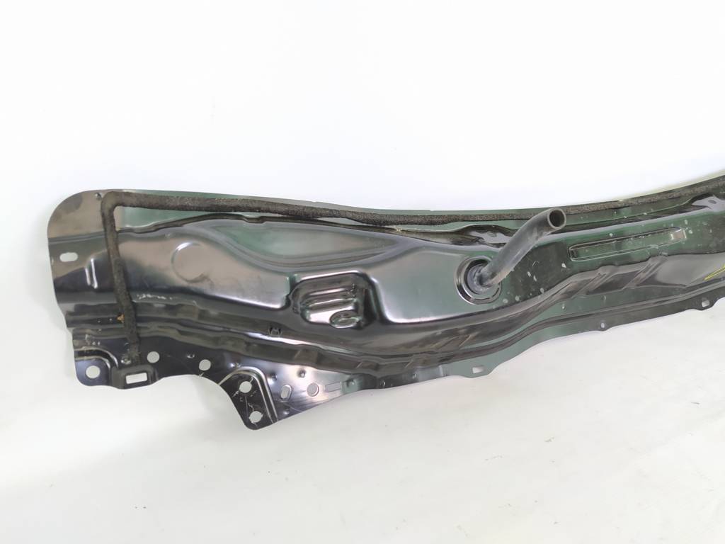 Camry Водосток центральный под лобовое стекло Toyota Camry 2012-2017 5570206090 Toyota Camry 7