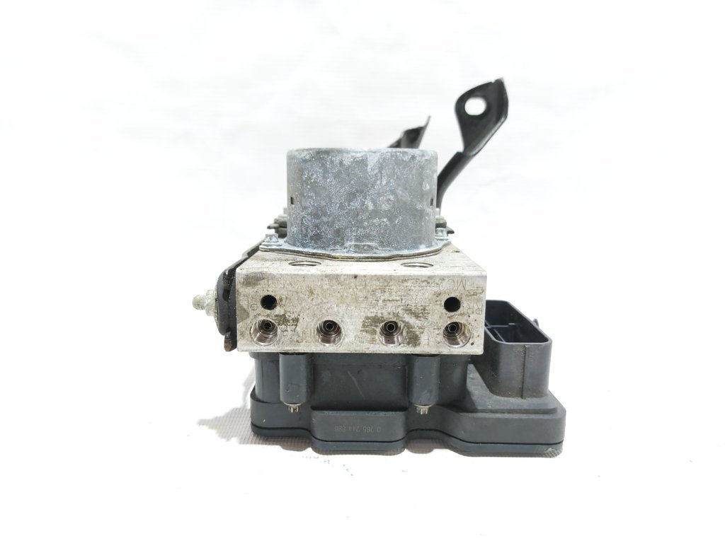 Altima Блок ABS Nissan Altima 2013-2016 476609HM0B Nissan Altima 3