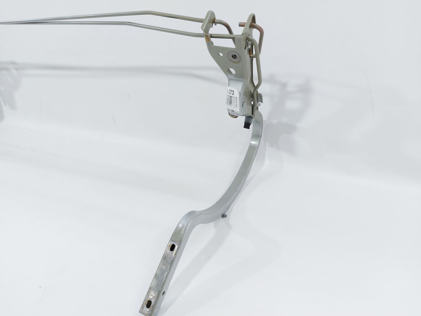 Ats Петля крышки багажника правая Cadillac ATS 2015-2019 23227801 Cadillac ATS 2