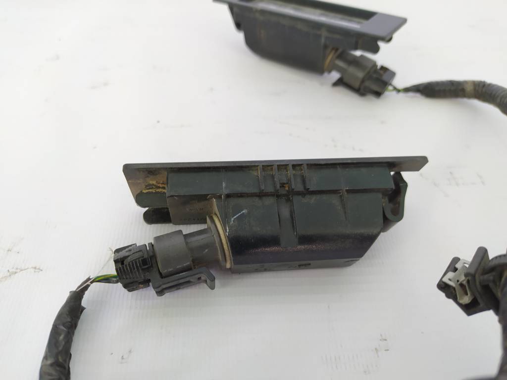 Malibu Підсвічування номера Chevrolet Malibu 2013-2018 20944894 Chevrolet Malibu 5