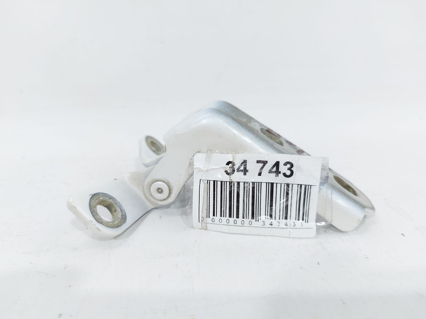 Volt. Петля двери задней правой верхняя Chevrolet Volt 2011-2015 13501714 Chevrolet Volt