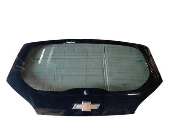 Bolt. Скло кришки багажника Chevrolet Bolt EV 2017-2021 42747881 Chevrolet Bolt EV Bolt. Скло кришки багажника Chevrolet Bolt EV 2017-2021 42747881 Chevrolet Bolt EV