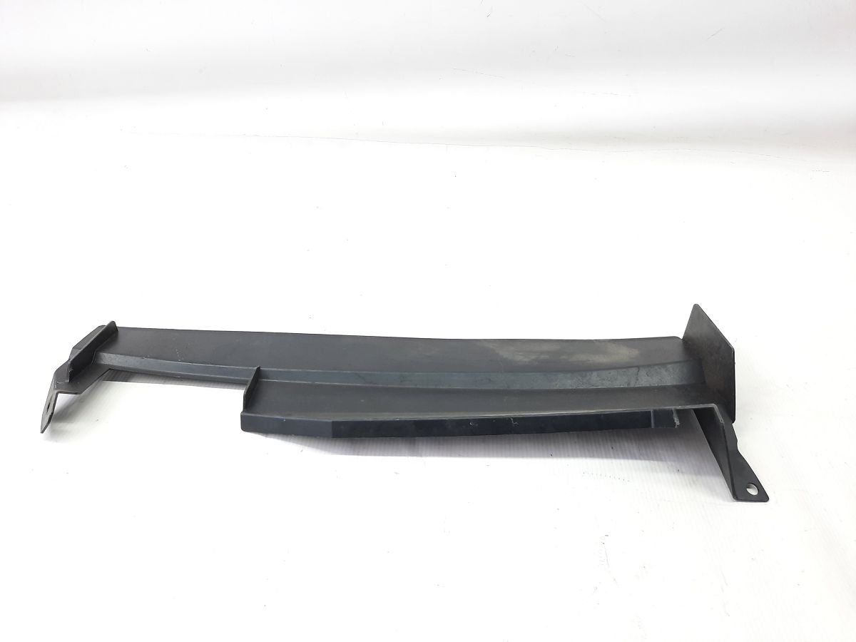 Ats. Накладка під лобове скло (зовнішнє) Cadillac ATS 2013-2019 22893531 Cadillac ATS