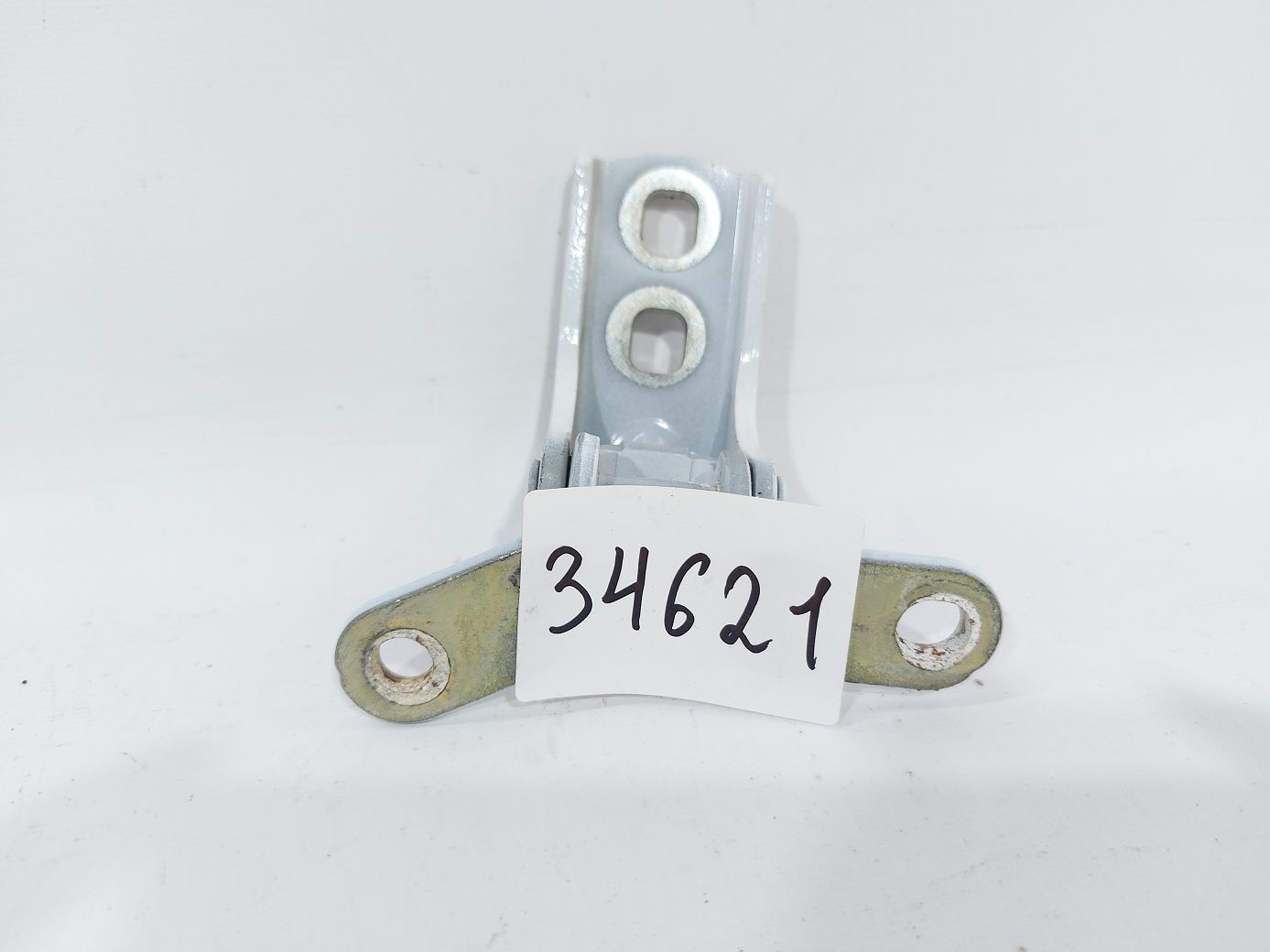 Malibu Петля дверей передньої/задньої лівої нижня Chevrolet Malibu 2011-2017 13501715 Chevrolet Malibu 6 Malibu Петля дверей передньої/задньої лівої нижня Chevrolet Malibu 2011-2017 13501715 Chevrolet Malibu 6