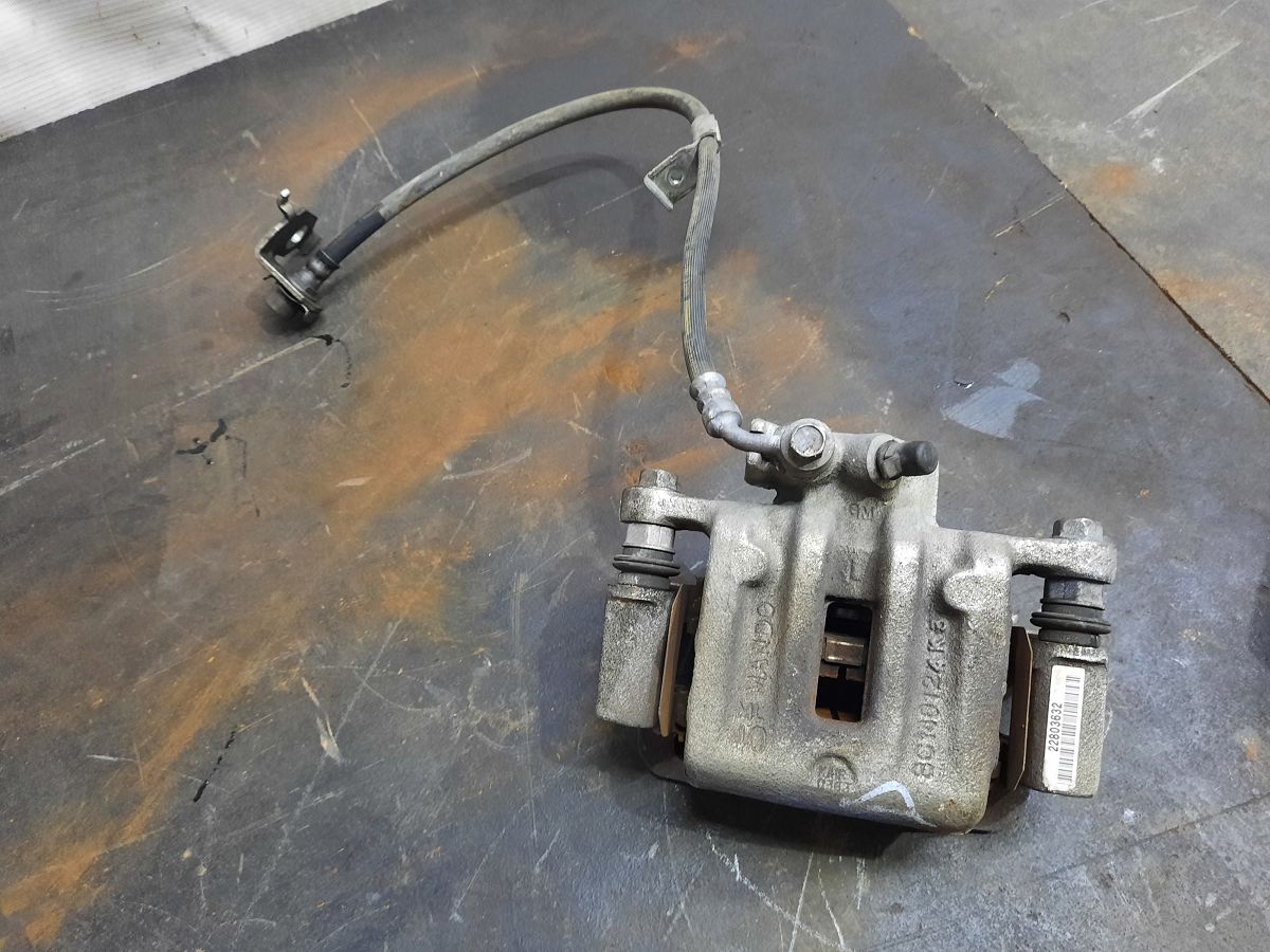 Equinox Суппорт тормозной задний левый Chevrolet Equinox 2007-2017 96626073 Chevrolet Equinox 6