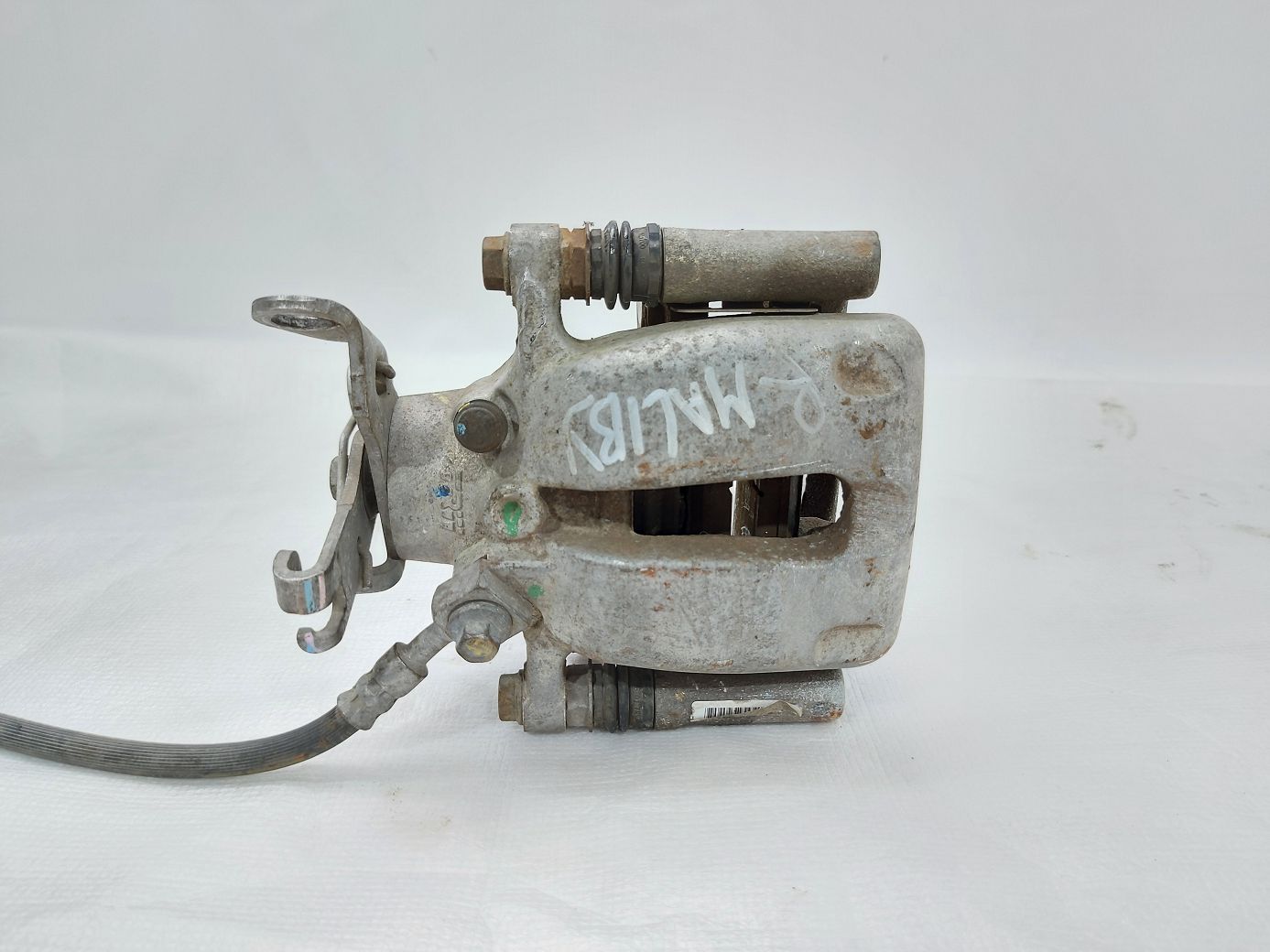 Malibu Суппорт тормозной задний правый Chevrolet Malibu 2013-2016 13580999 Chevrolet Malibu 5