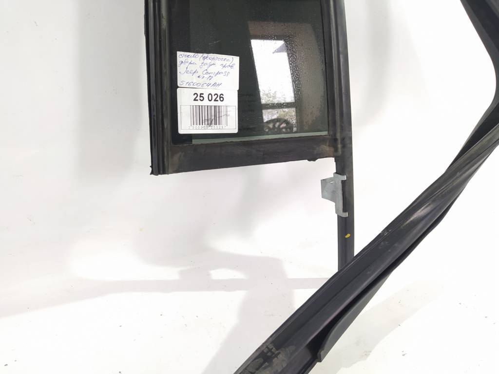 Compass Скло (кватирка) двері задньої правої Jeep Compass 2007-2017 5160064AH Jeep Compass 2