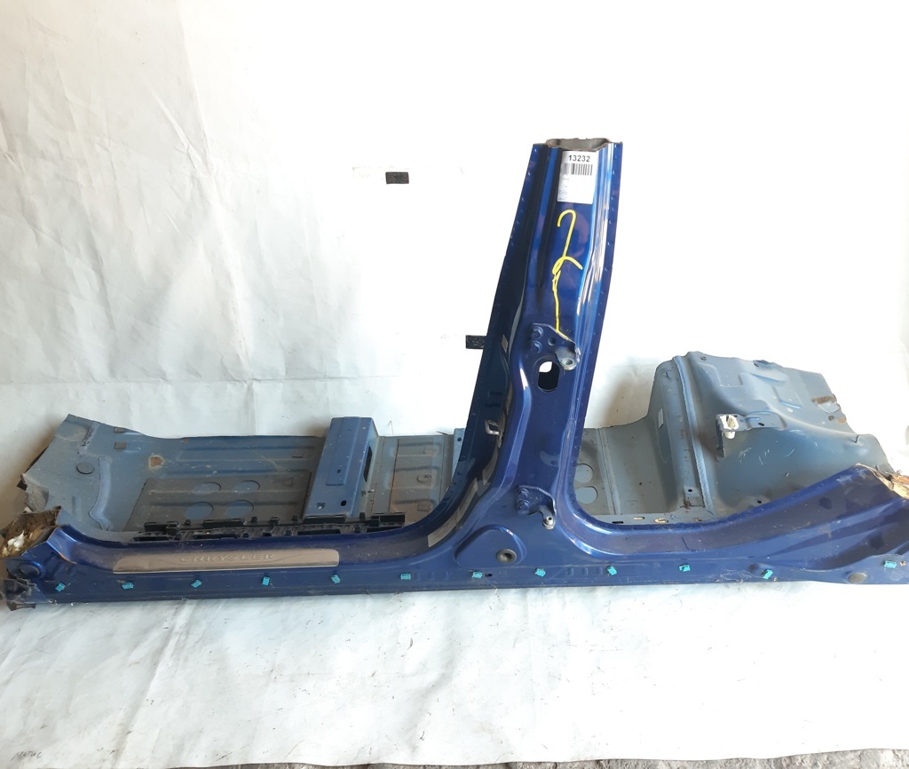 200 limited Стійка центральна ліва (метал) Chrysler 200 Limited 2015-2017 68104297AC Chrysler 200 Limited 7