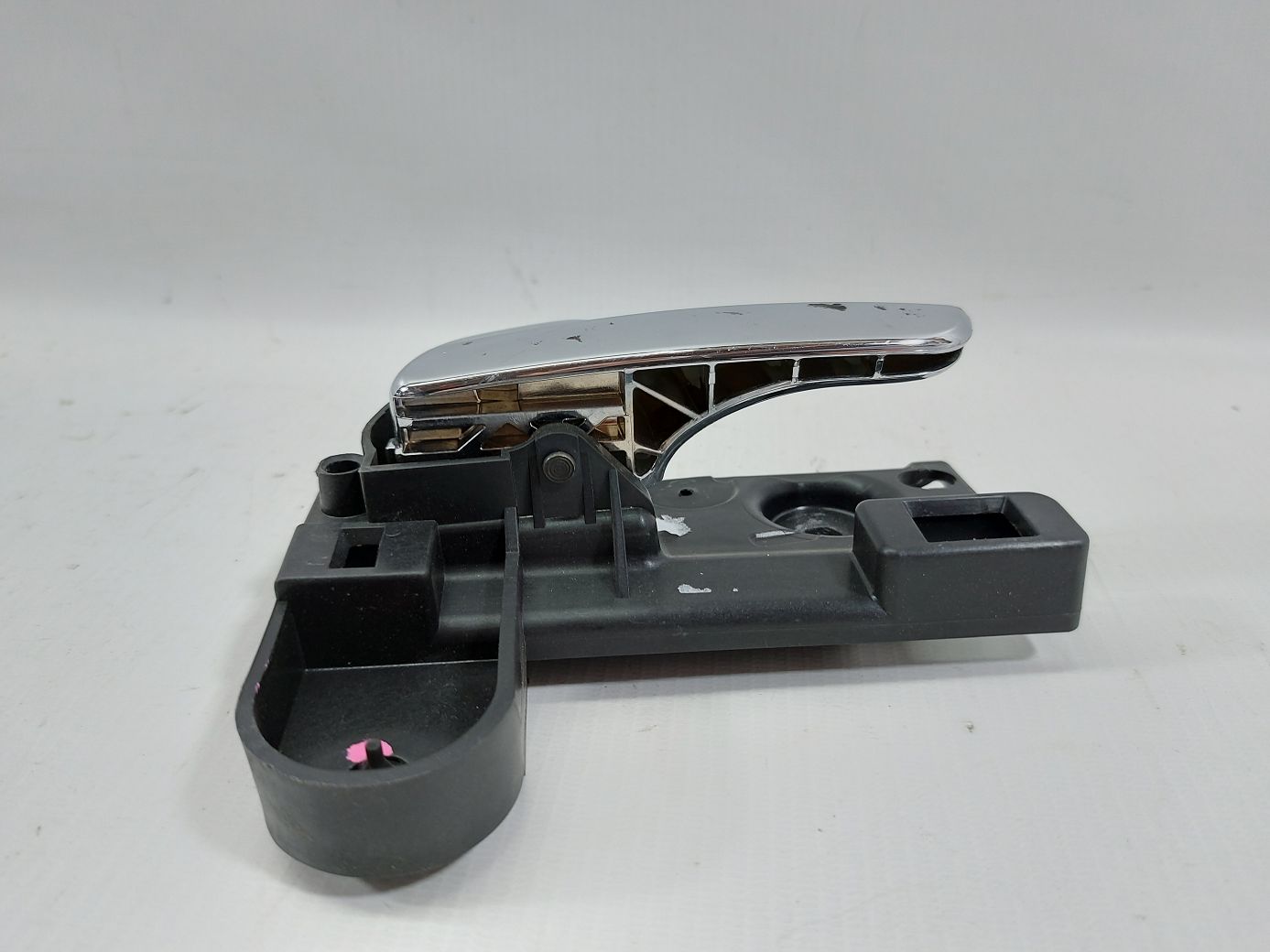 Journey Ручка двери передней левой внутренняя (хром) Dodge Journey 2009-2010 1GC79XDVAA Dodge Journey 3