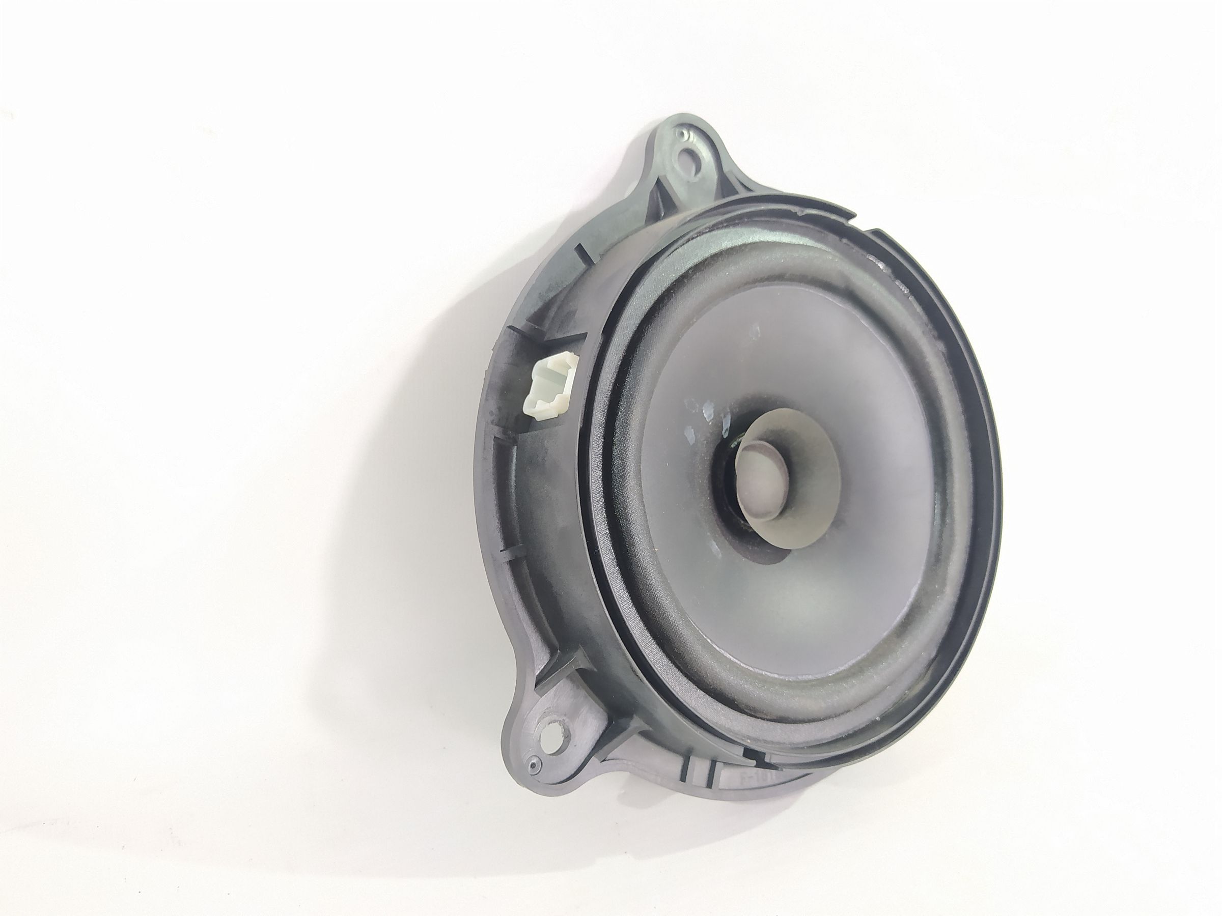 Versa note Динамик двери задней/передней правой\левой Nissan Versa Note 2014-2019 281569FF0A Nissan Versa Note 2 Versa note Динамик двери задней/передней правой\левой Nissan Versa Note 2014-2019 281569FF0A Nissan Versa Note 2