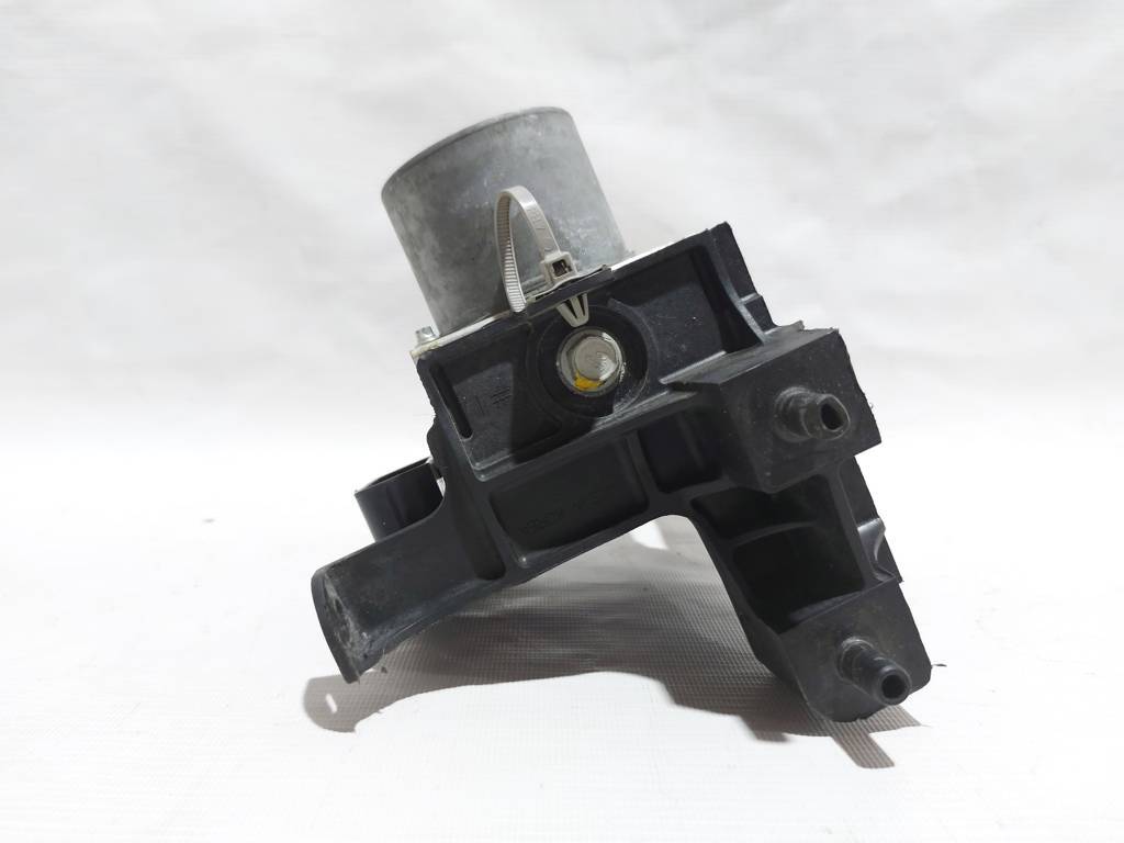 Cruze Блок ABS Chevrolet Cruze 2017 39120669 Chevrolet Cruze 4 Cruze Блок ABS Chevrolet Cruze 2017 39120669 Chevrolet Cruze 4