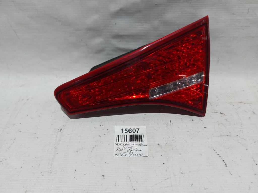 Optima. Ліхтар кришки багажника правий Kia Optima 2011-2013 924042T000 Kia Optima