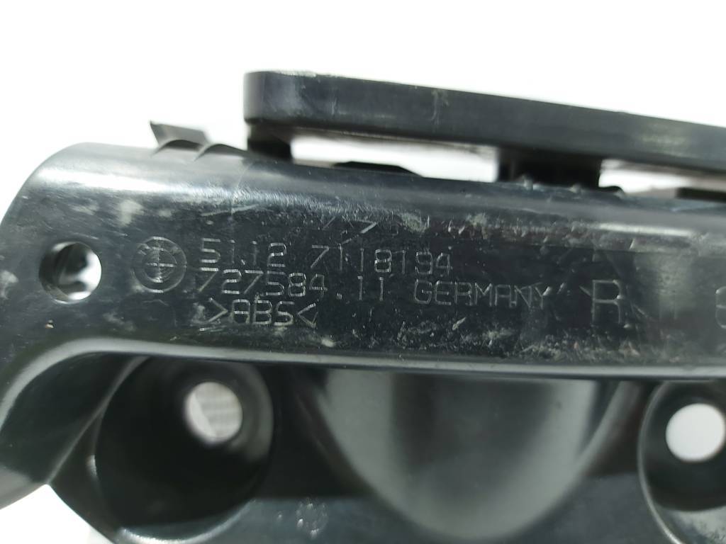 328i xdrive Кріплення бампера заднього праве BMW 328i xDrive 2006-2011 51127118194 BMW 328i xDrive 3