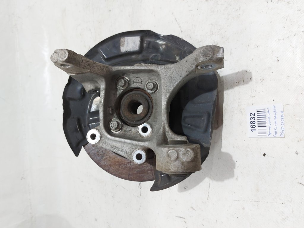 Fusion hybrid Поворотний кулак задній Ford Fusion Hybrid 2013-2014 DG9Z5B759A Ford Fusion Hybrid 9