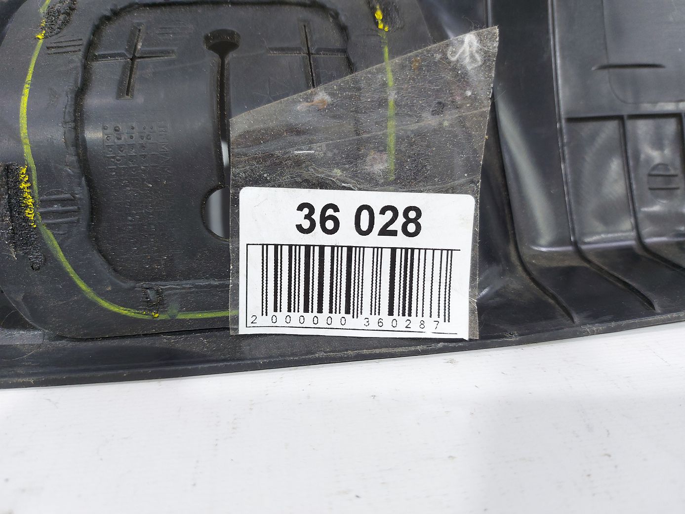 Dart Заднє оздоблення багажника Dodge Dart 2013-2019 1SW40DX9AA Dodge Dart 3