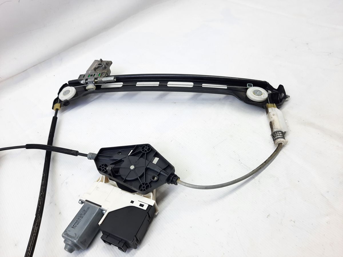 Passat cc Стеклоподъёмник двери задней левой Volkswagen Passat CC 2009-2017 3C8839461M Volkswagen Passat CC 4