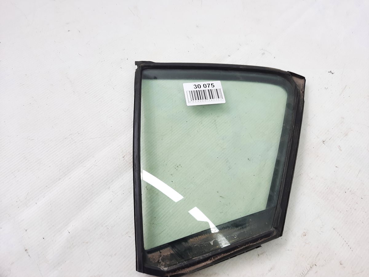 Insight Скло (кватирка) двері задньої лівої Honda Insight 2010-2011 73455TM8L00 Honda Insight 3