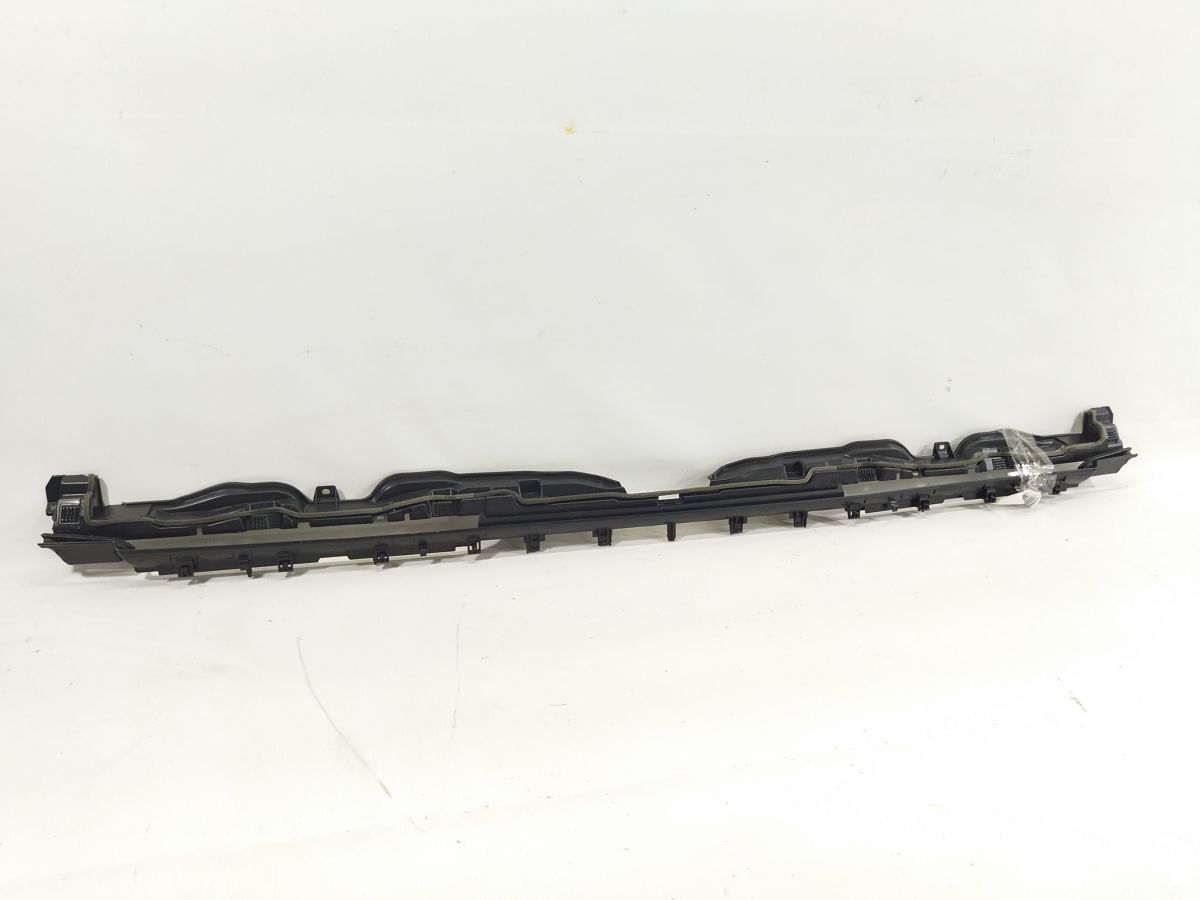 Model 3. Кронштейн дефлекторов торпеды Tesla Model 3 2020-2024 162471600A Tesla Model 3