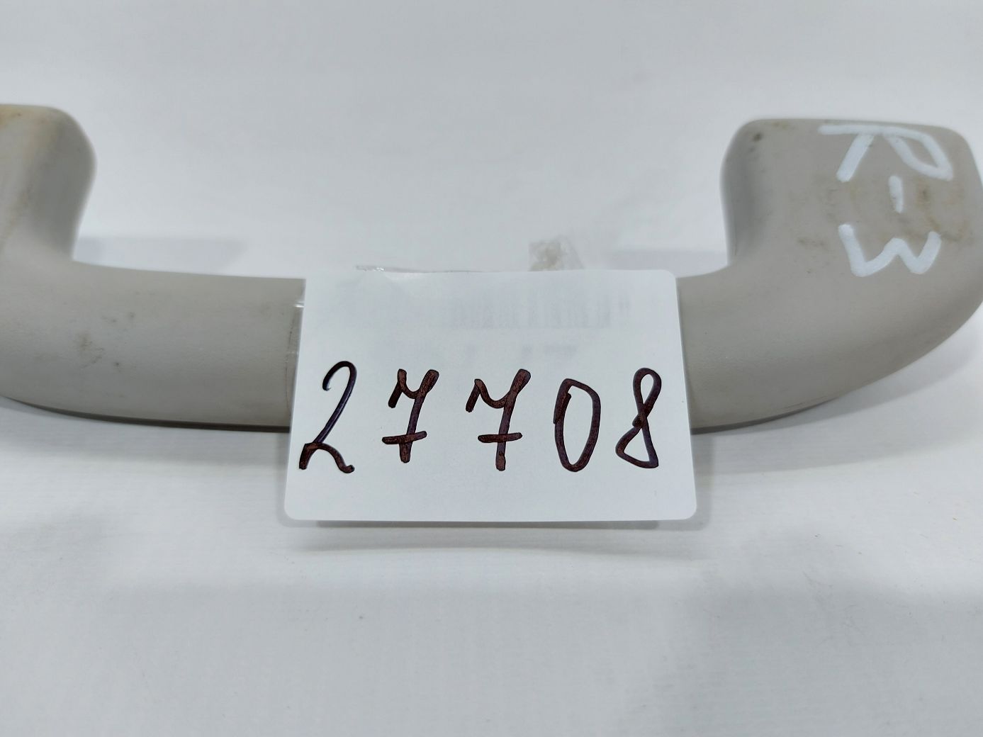 Sentra Ручка стелі Nissan Sentra 2013-2019 739403SR0A Nissan Sentra 21