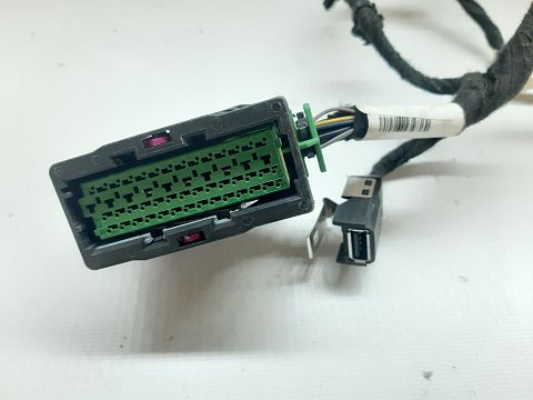 Malibu Проводка с разъемом USB Chevrolet Malibu 2013 22522344 Chevrolet Malibu 2