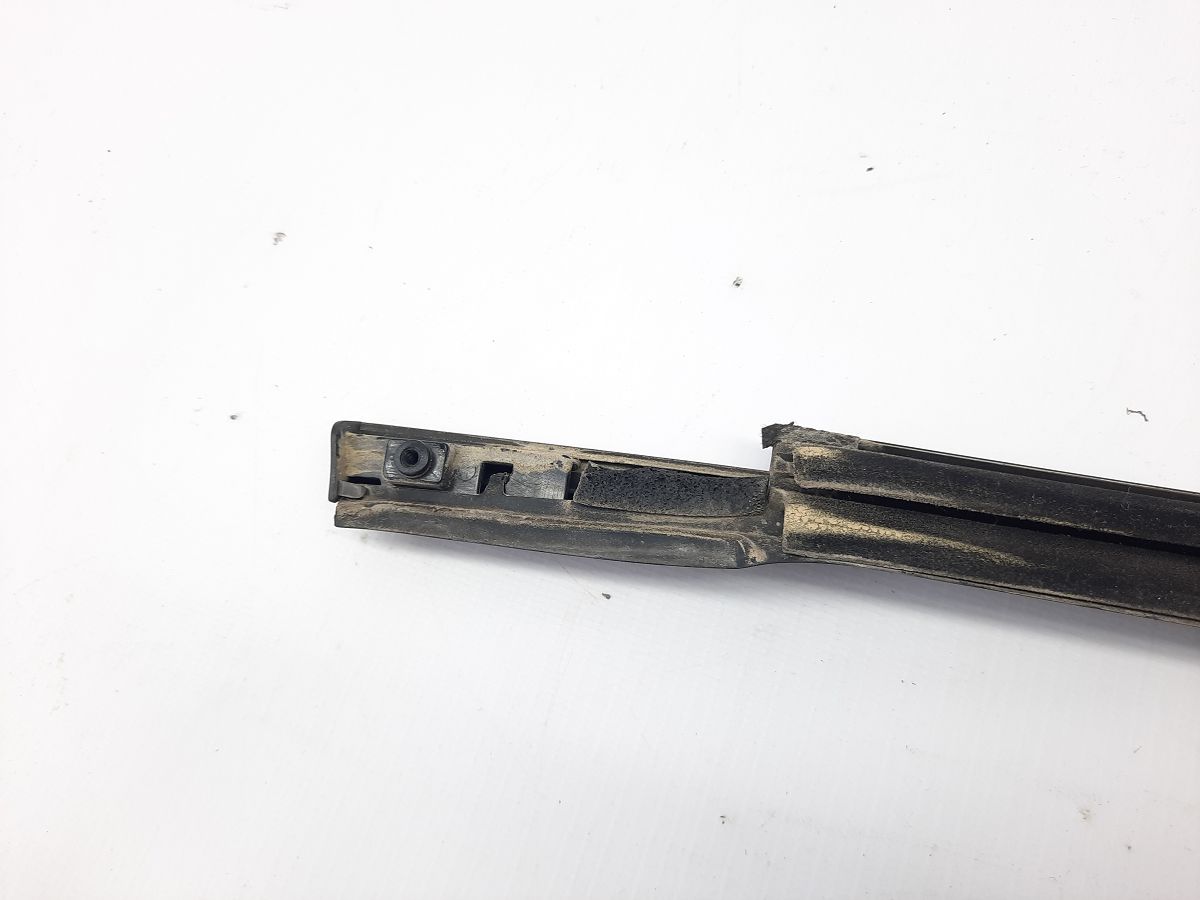 Forte Ущільнювач скла зовнішній нижній двері задньої лівої Kia Forte 2014-2018 83210A7000 Kia Forte 4