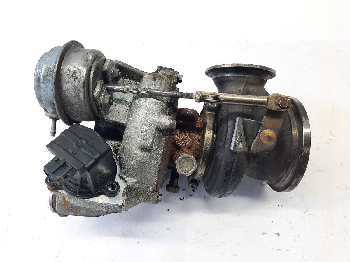 7 series Турбіна двигуна ліва BMW 7 2012 11657646092 BMW 7 6 7 series Турбіна двигуна ліва BMW 7 2012 11657646092 BMW 7 6