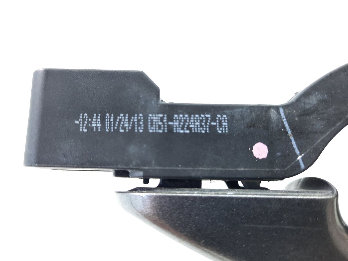 Focus Ручка двери задней левой наружная Ford Focus 2012-2018 BM5Z5422404BAPTM Ford Focus 16