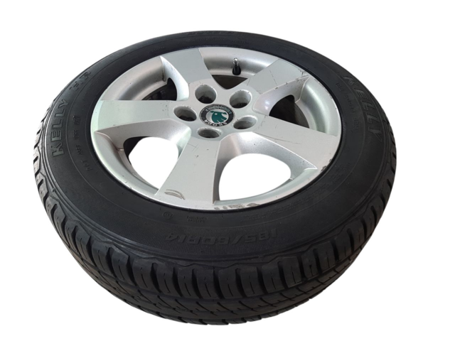 Эмблемы колёсного диска Диск колісний Skoda Fabia 185/60R14 2005-2008 6Y0601025P Skoda FABIA 2