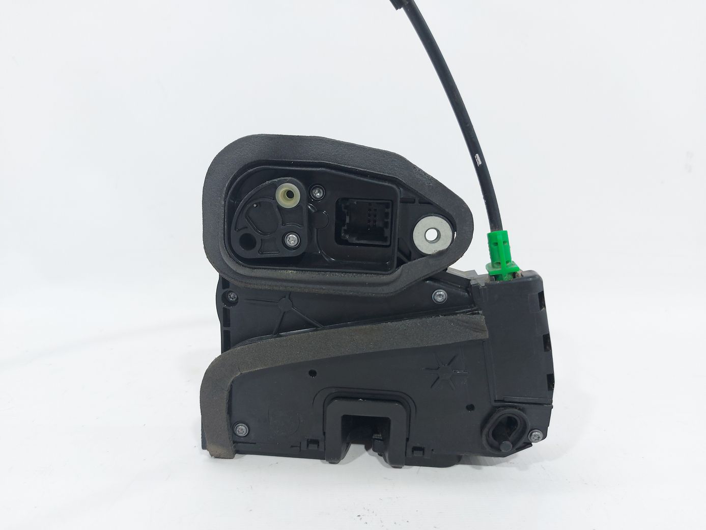 Malibu Замок двери задней левой Chevrolet Malibu 2016-2018 13533607 Chevrolet Malibu 2