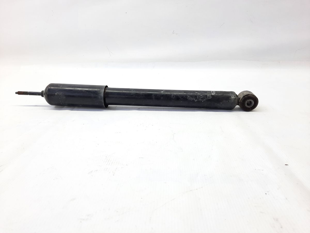 Sentra Амортизатор задний левый/правый Nissan Sentra 2014-2019 E62109AM0A Nissan Sentra 7