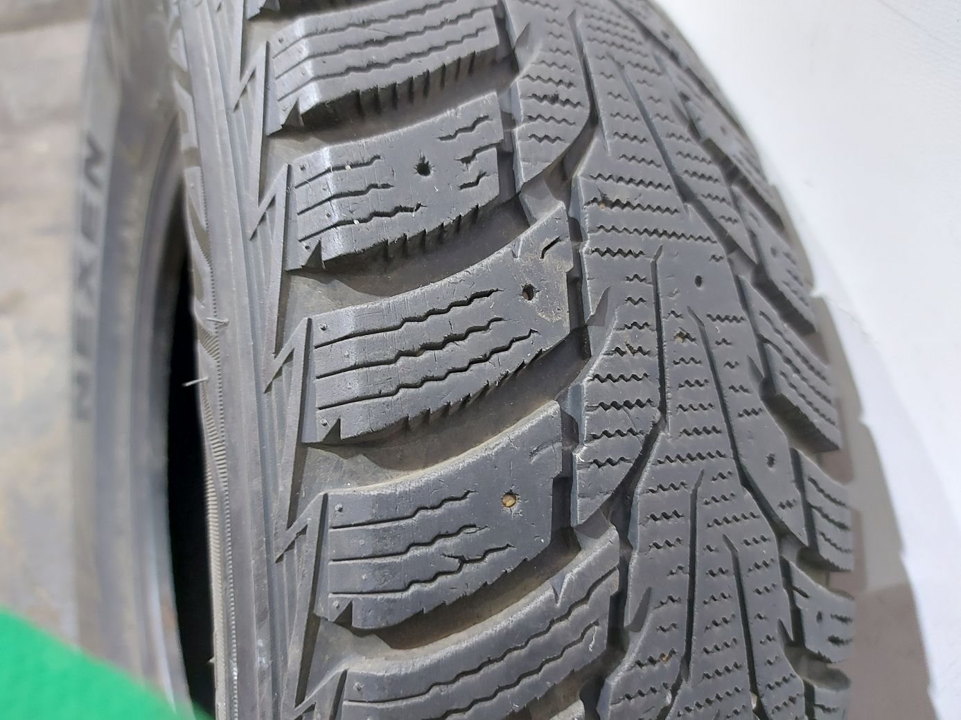  Гума Nexen Winguard 195/70R14 (L 300) 9
