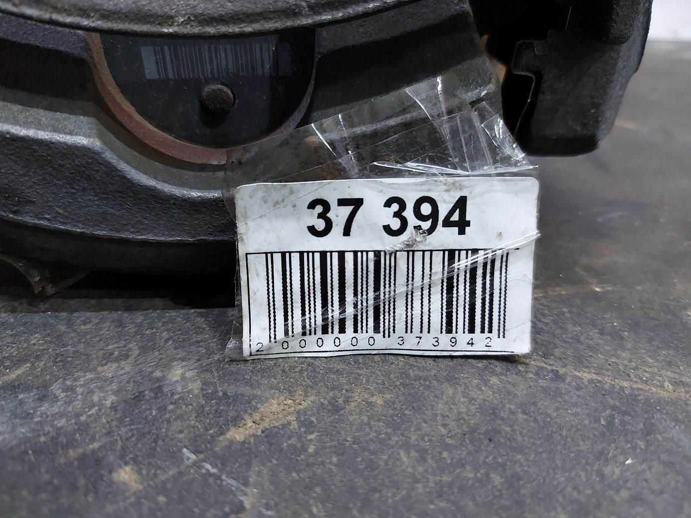 Malibu Супорт гальмівний передній правий Chevrolet Malibu 2016-2021 13507536 Chevrolet Malibu 4