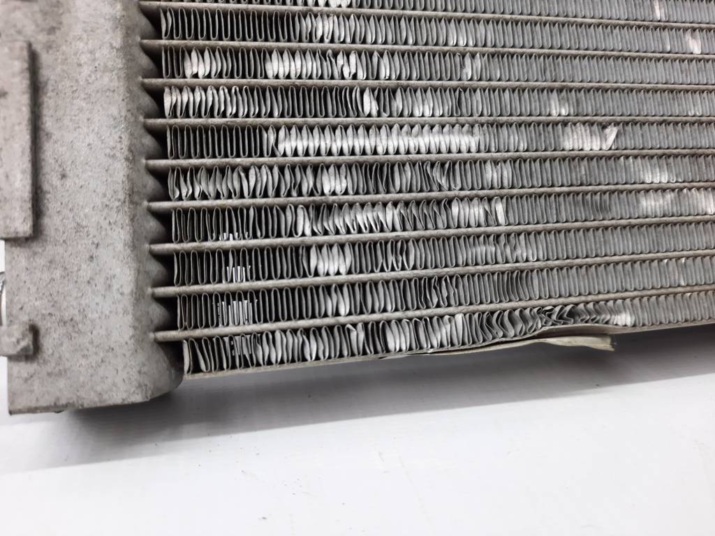 7 series Радіатор системи охолодження додатковий BMW 7 2009-2015 17117576827 BMW 7 5