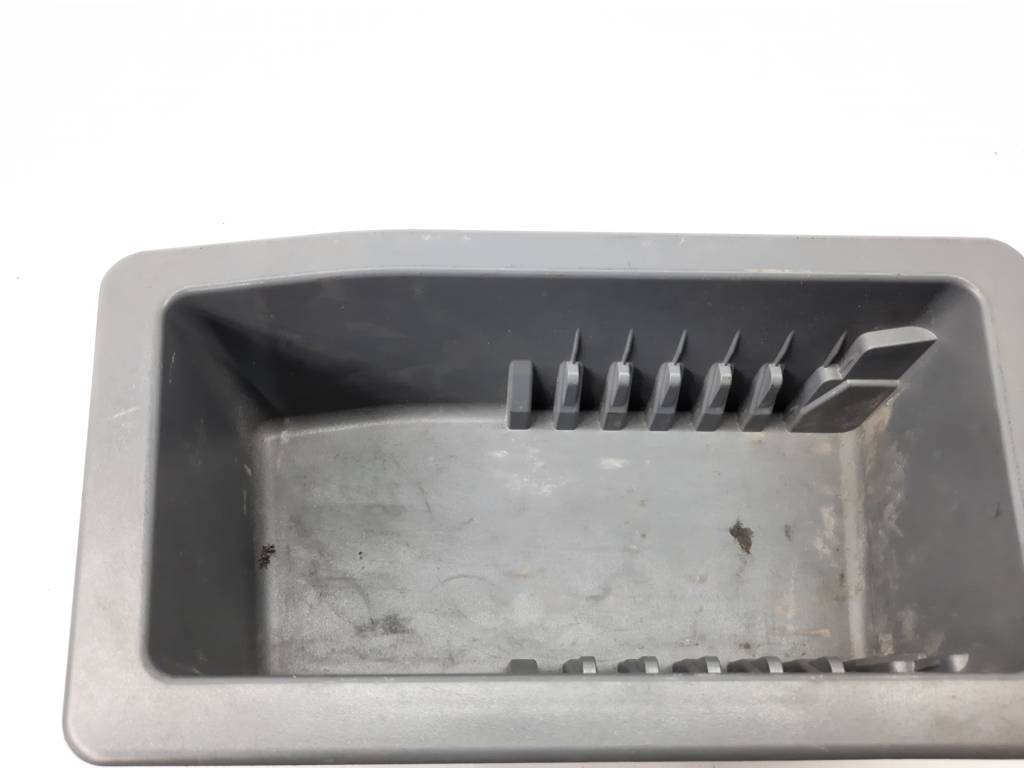 328i xdrive Бардачок багажного отделения левый BMW 328i xDrive 2006-2013 51477139051 BMW 328i xDrive 5