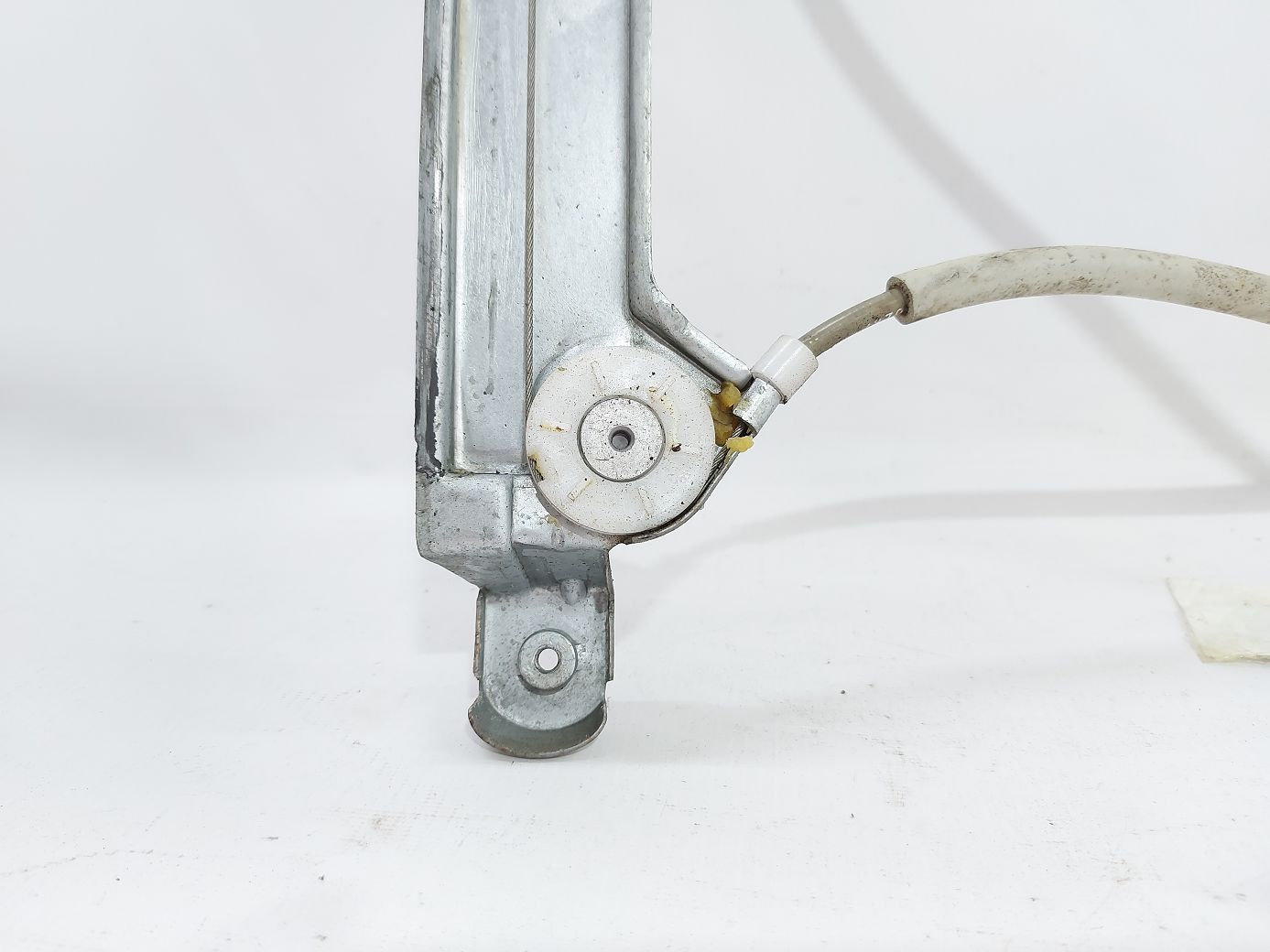 Compass Стеклоподъемник двери передней левой (механика) Jeep Compass 2008-2017 68025465AA Jeep Compass 4