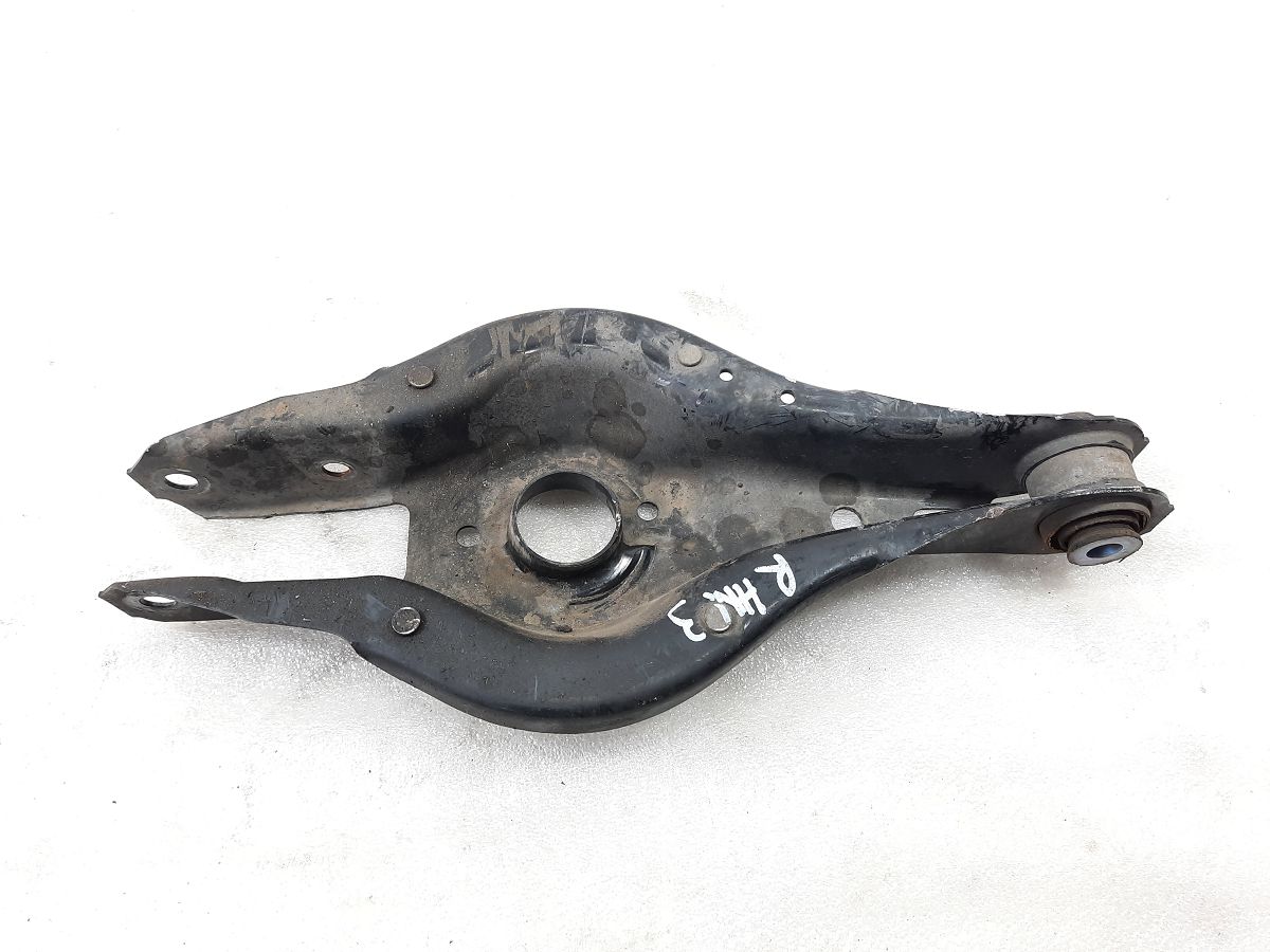 328i xdrive. Важіль задній нижній лівий/правий (під пружину) BMW 328i xDrive 2014-2016 33326867540 BMW 328i xDrive