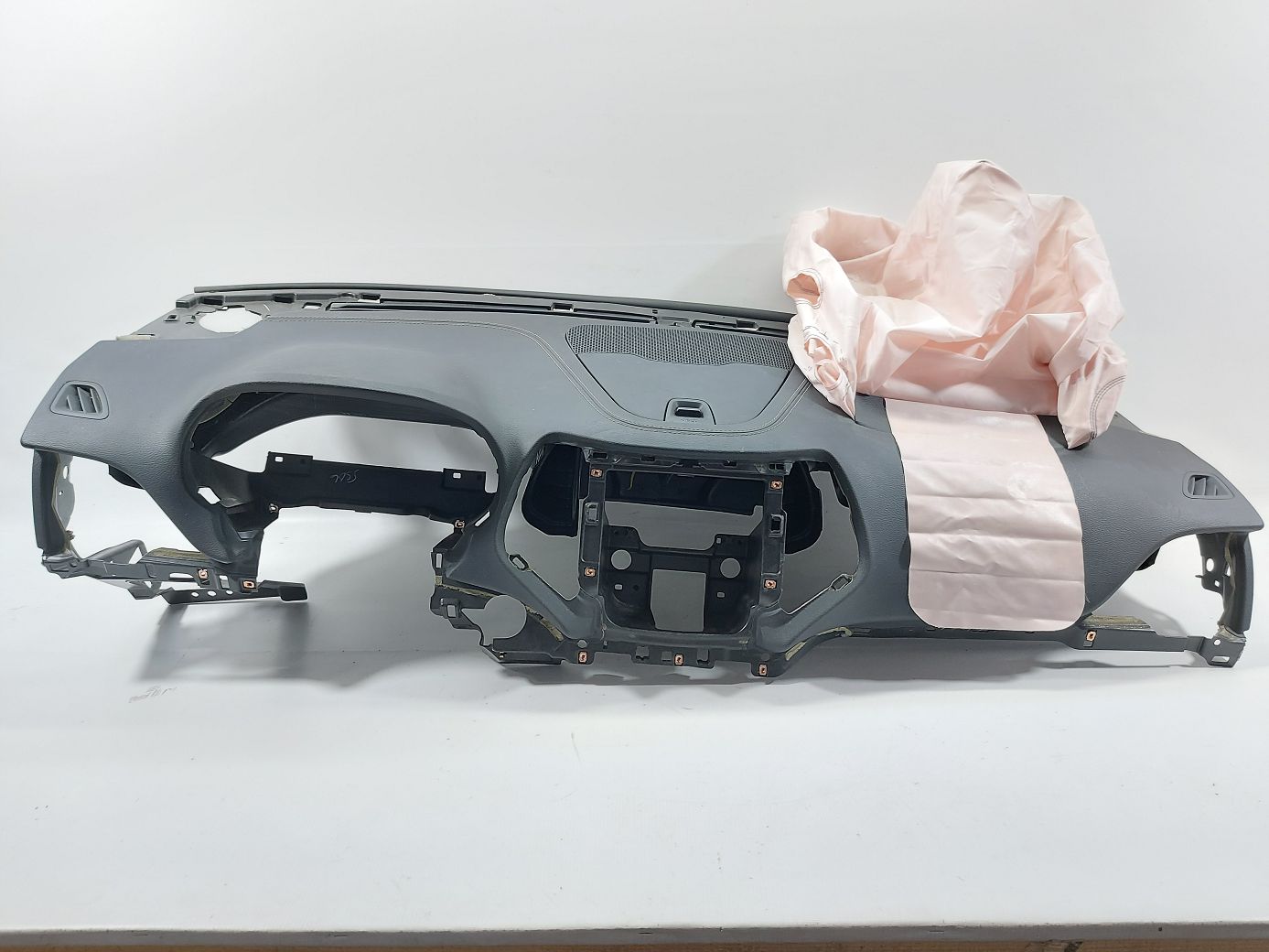 Cherokee. Торпеда Jeep Cherokee 2014-2018 6SP911X9AB Jeep Cherokee