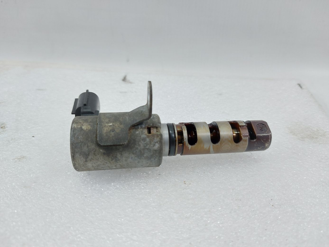 Avenger Клапан регулювання фаз газорозподільного механізму Dodge Avenger 2008-2014 4884695AB Dodge Avenger 2