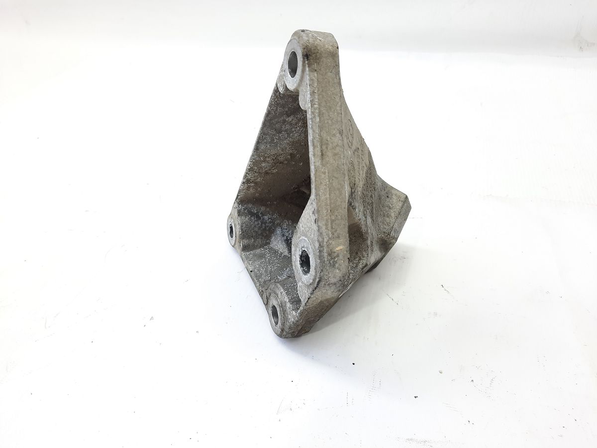 7 series Лапа двигуна права BMW 7 2012 22116775904 BMW 7 6