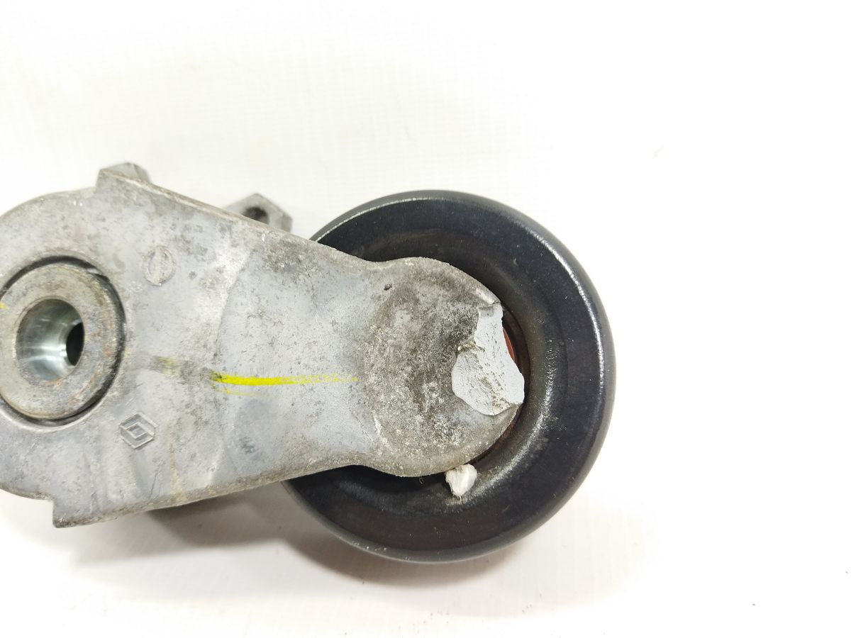 Товари з дефектами Ролик натягувач ременя ГРМ (дефект) Nissan Sentra 2013-2019 119551KC0A Nissan Sentra 4 Товари з дефектами Ролик натягувач ременя ГРМ (дефект) Nissan Sentra 2013-2019 119551KC0A Nissan Sentra 4