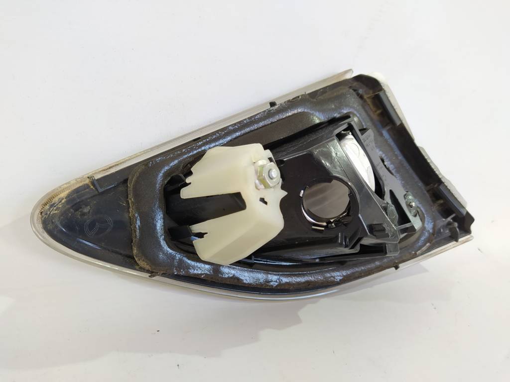 3 Фонарь крышки багажника правый Sedan Mazda 3 2010-2013 BBM4513F0G Mazda 3 14