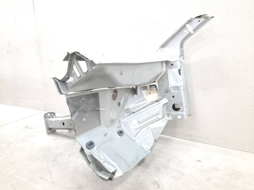 Dart Чверть передня права зі склянкою Dodge Dart 2013-2019 68105062AB Dodge Dart 19