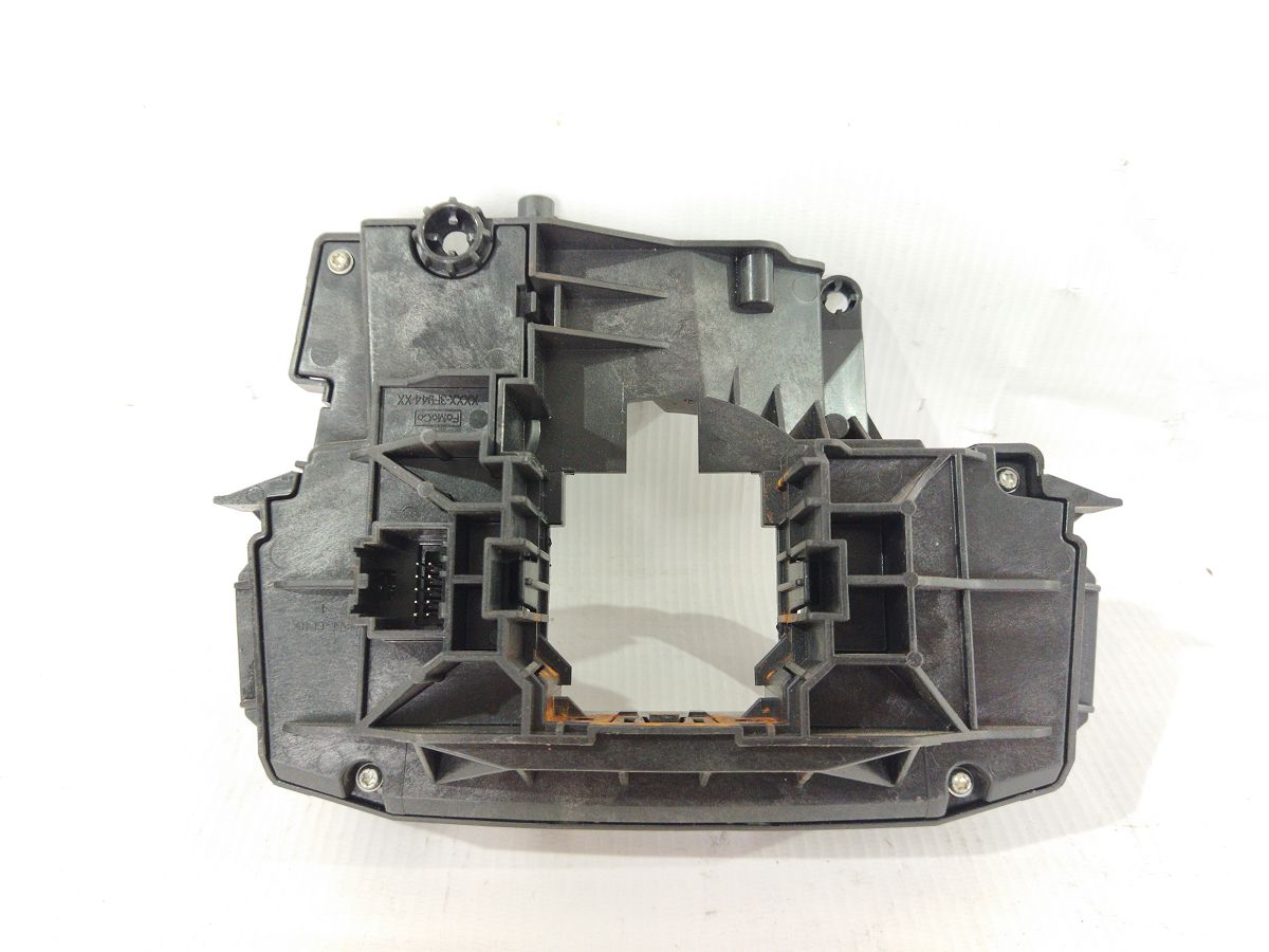 Fusion Корпус подрулевого переключателя Ford Fusion 2013-2016 DG9T14B522 Ford Fusion 5 Fusion Корпус подрулевого переключателя Ford Fusion 2013-2016 DG9T14B522 Ford Fusion 5