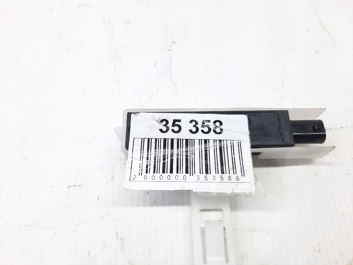 Ats Антена безключового доступу Cadillac ATS 2015-2019 13580789 Cadillac ATS 5